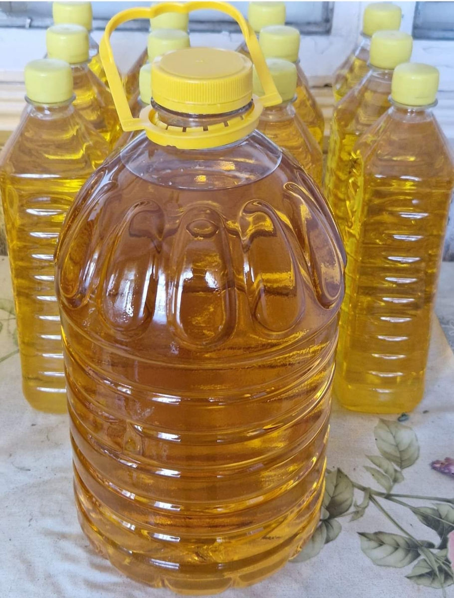 a6f446d2330a26f0e9c9ef8a86bb16e5 Olive oil - Image 1